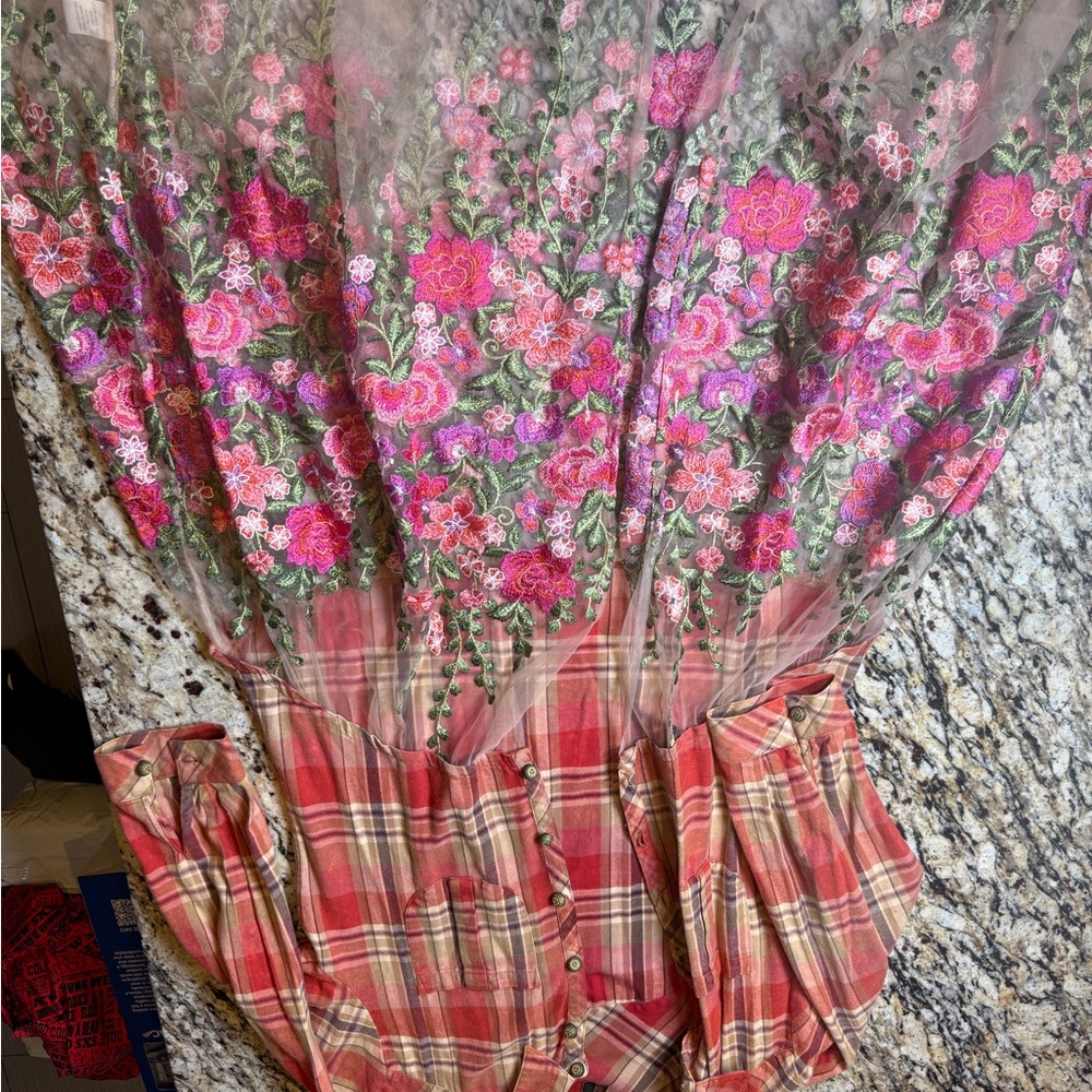 Arratta Button Down Flannel/Floral